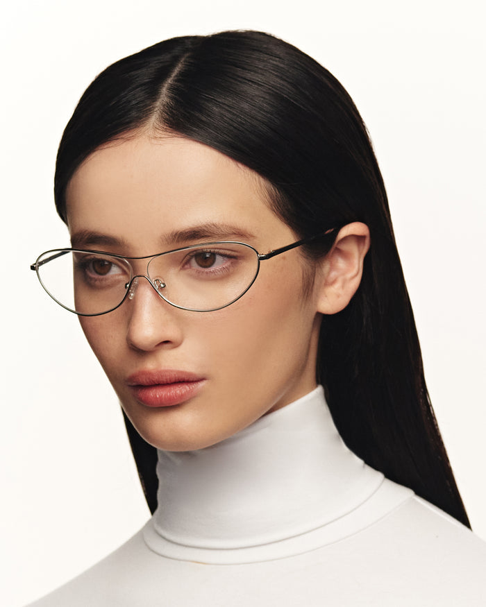 Nova-editorial:: Eyeglasses pilot metal
