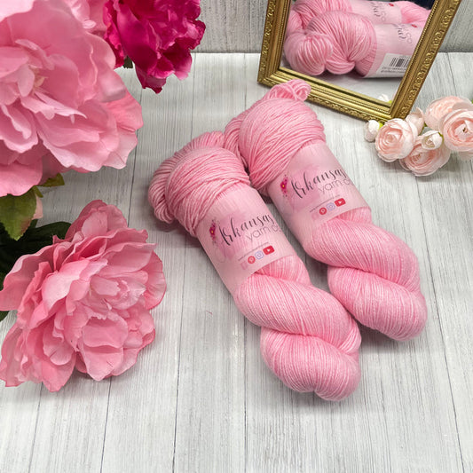 Madame Delacroix: Yummy Plush