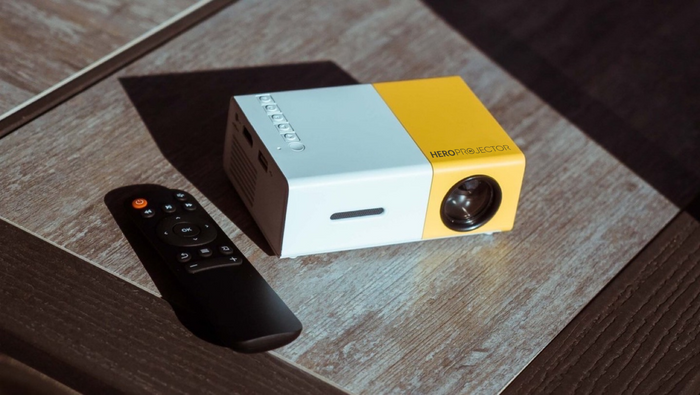 Hero MiniProjector™️ [Free Tripod Included]