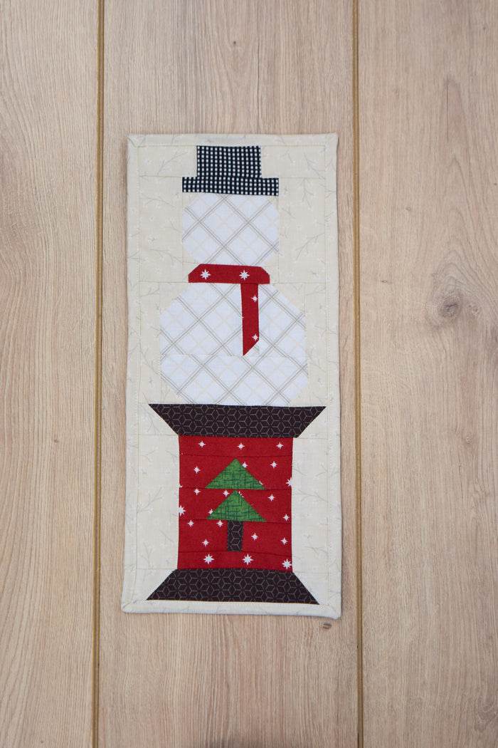 Sewman Mini Quilt and Pattern