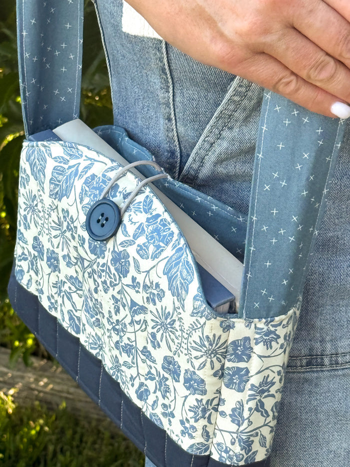 Tie it with a Bow Bag Fabric Kit- Blue Floral